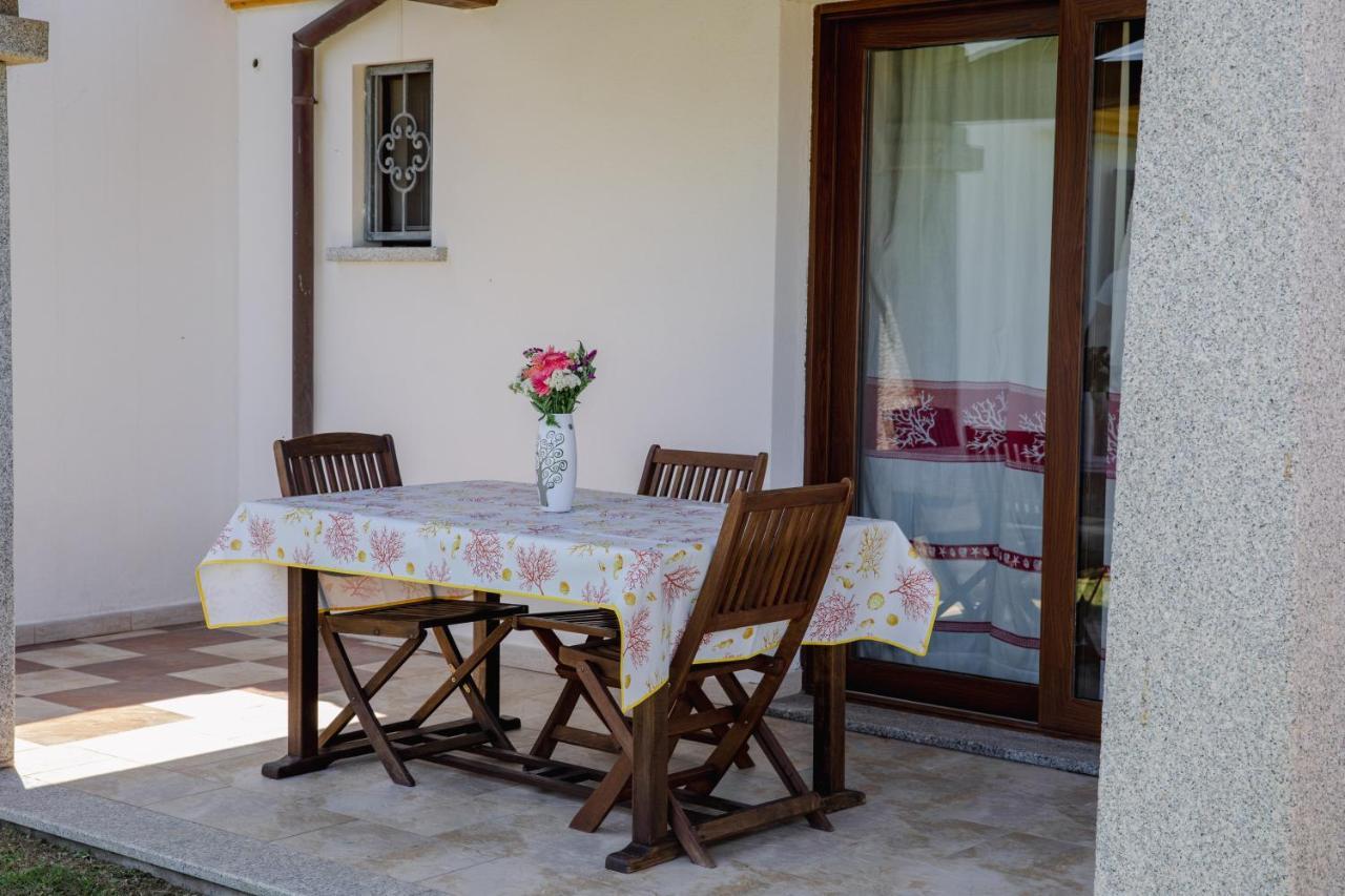 타나우넬라 Le Residenze Di Baia Sant'Anna 빌라 외부 사진