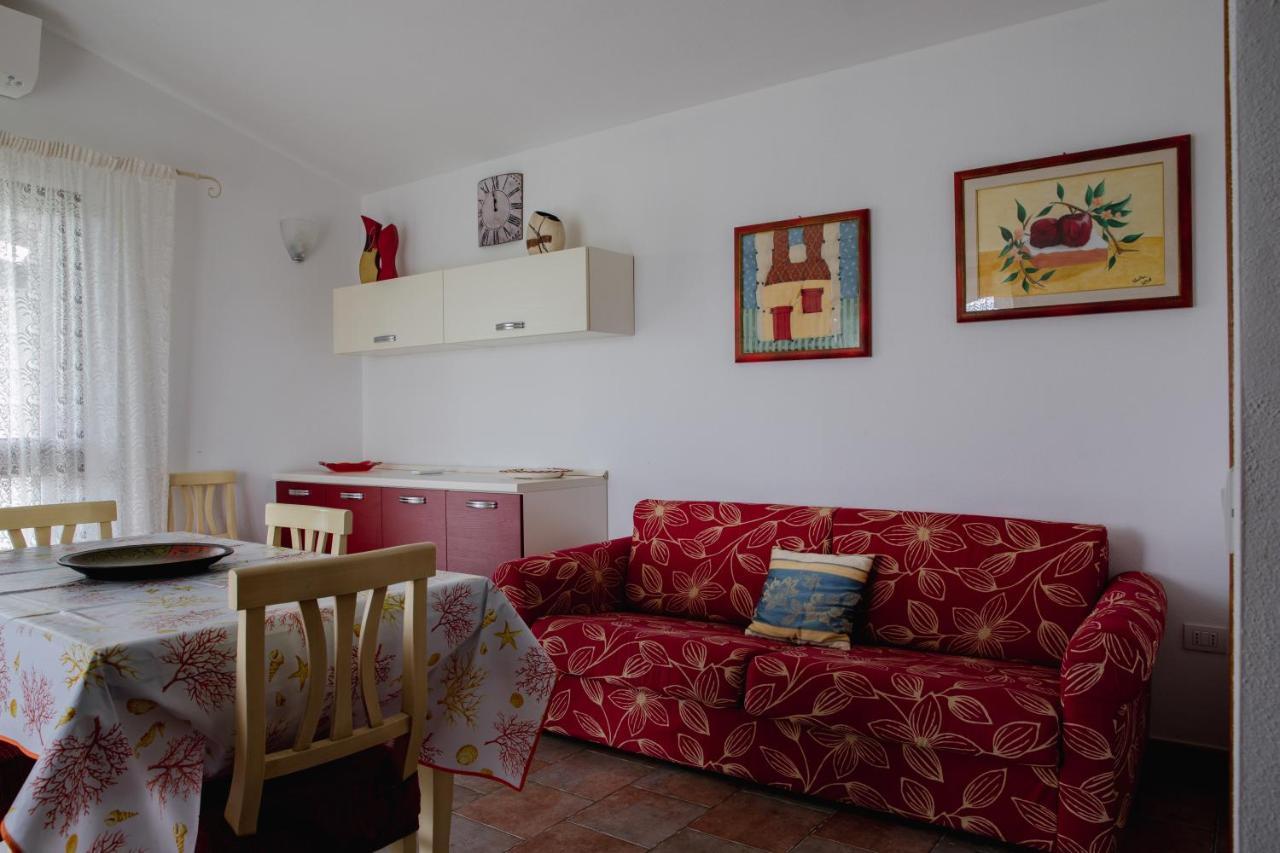 타나우넬라 Le Residenze Di Baia Sant'Anna 빌라 외부 사진