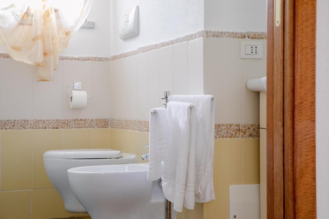 타나우넬라 Le Residenze Di Baia Sant'Anna 빌라 외부 사진