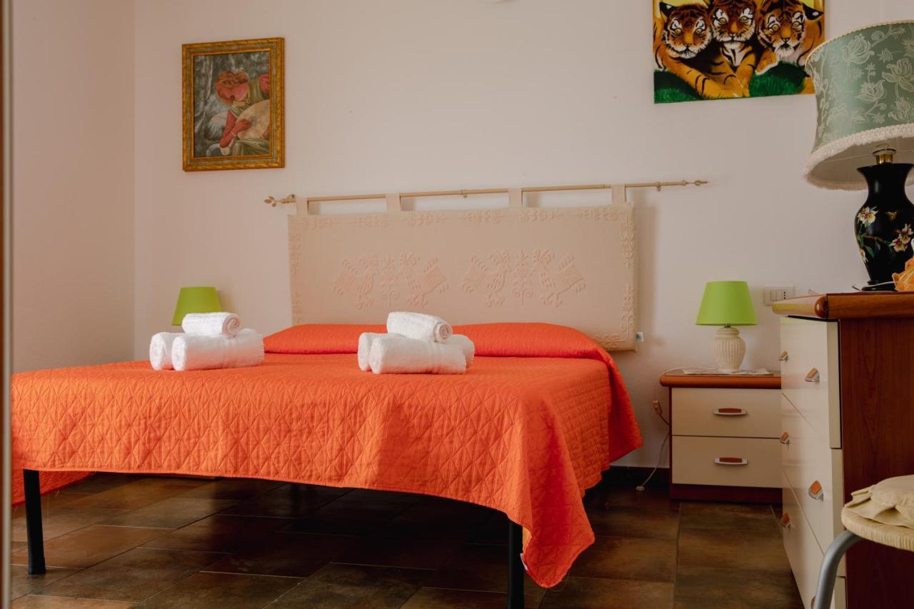 타나우넬라 Le Residenze Di Baia Sant'Anna 빌라 외부 사진
