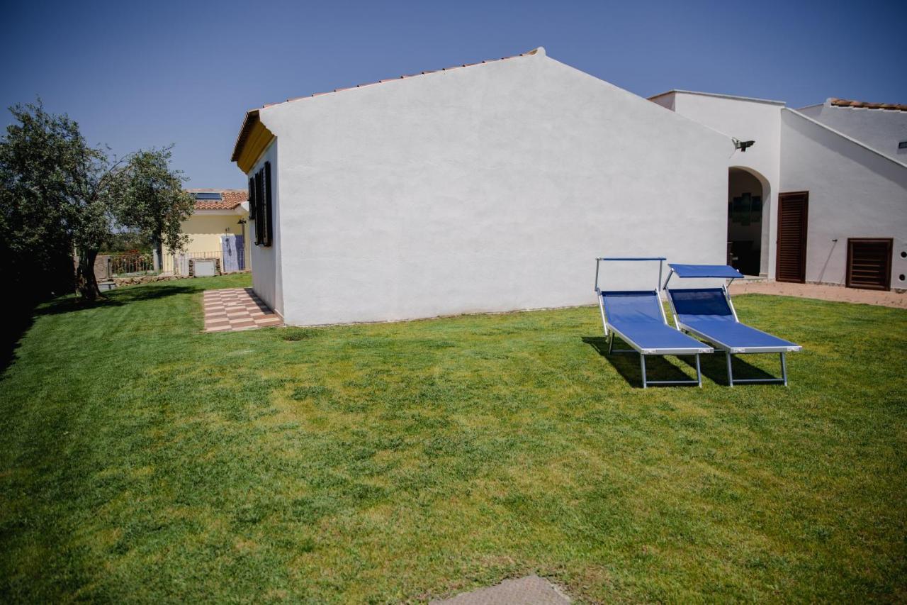 타나우넬라 Le Residenze Di Baia Sant'Anna 빌라 외부 사진